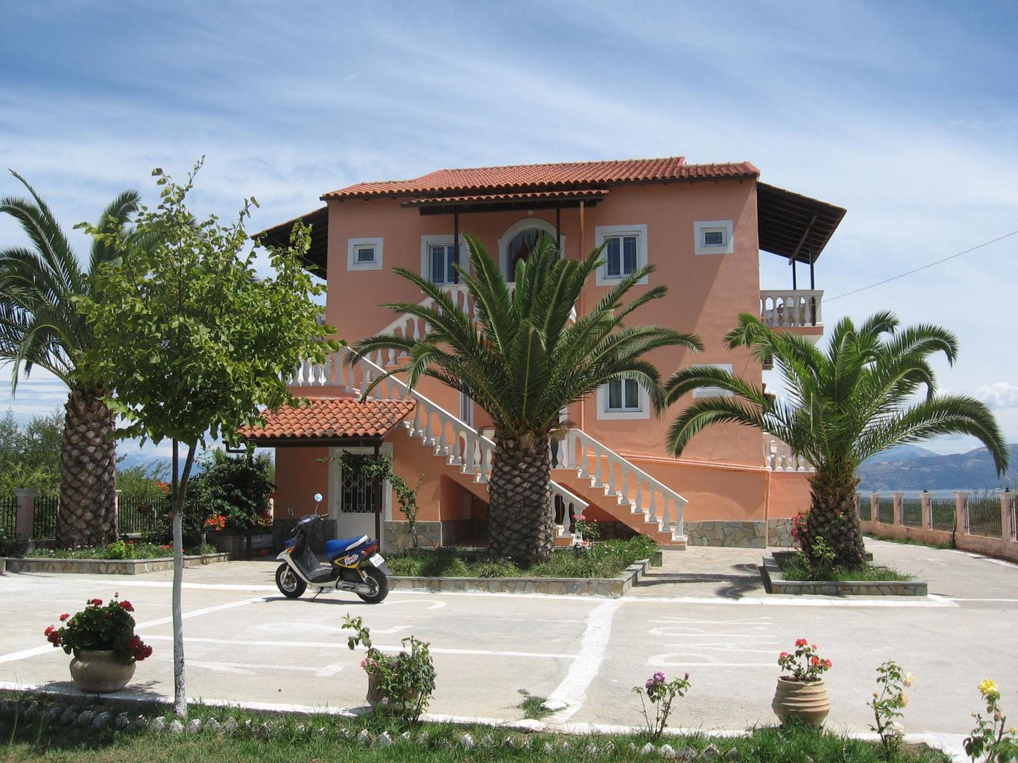 Neptune Resort Kavos Luaran gambar