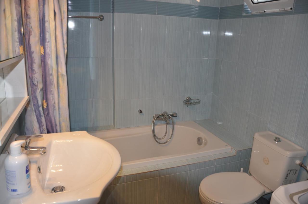 Neptune Resort Kavos Luaran gambar