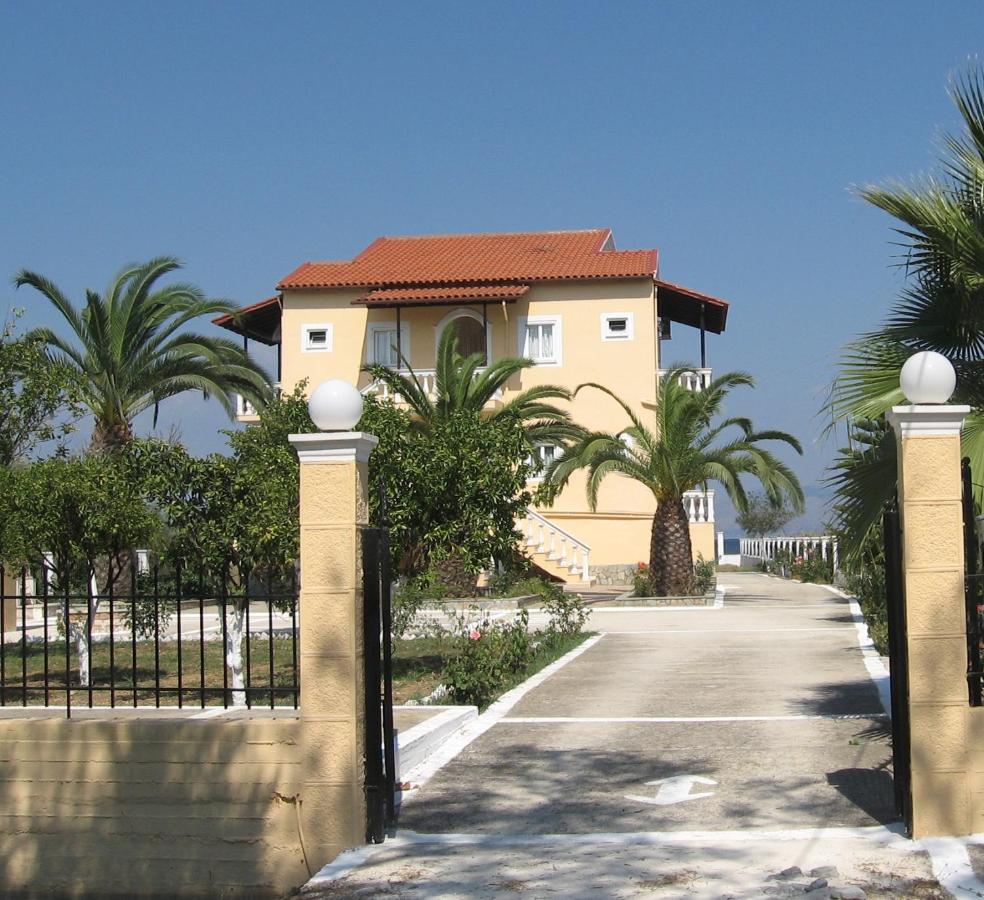 Neptune Resort Kavos Luaran gambar